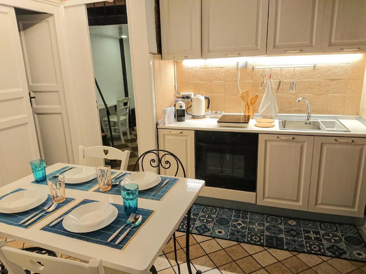 Siculi Central Apartment Catania Bagian luar foto